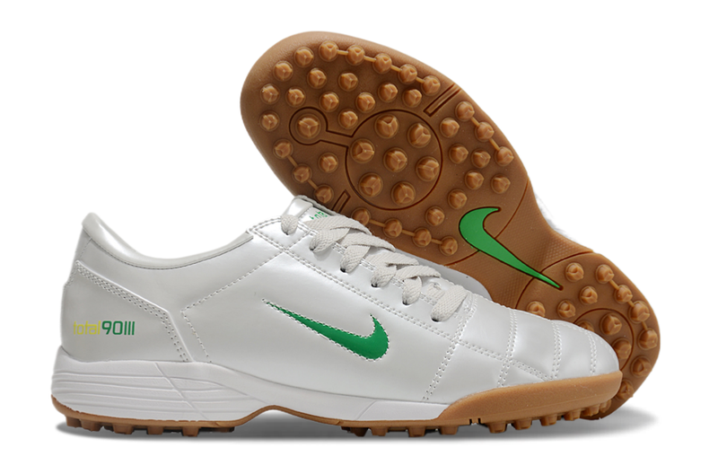 Chuteira Nike Total 90 Society