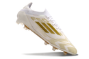 Chuteira adidas F50 FG Campo