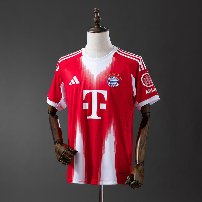 Bayern de Munique 2025/26 Home - Torcedor