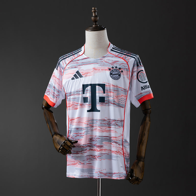 Bayern de Munique 2025/26 Fora - Torcedor