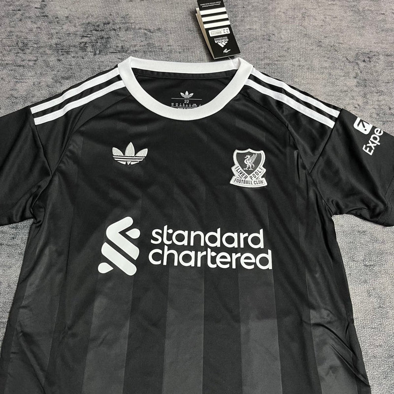 Conjunto Infantil Liverpool 2025/26
